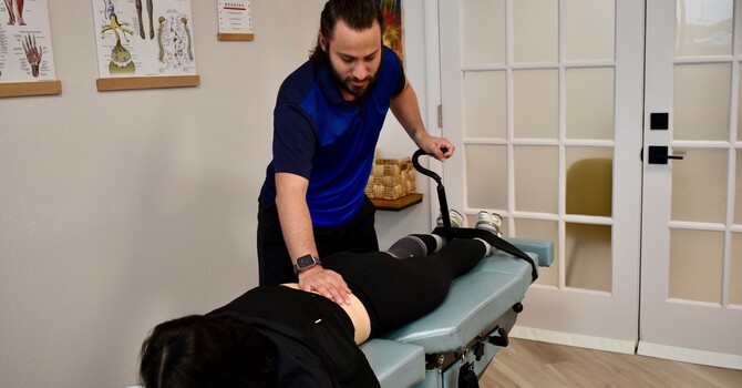 Flexion/Distraction (Sciactica/Disc Hernation therapy)